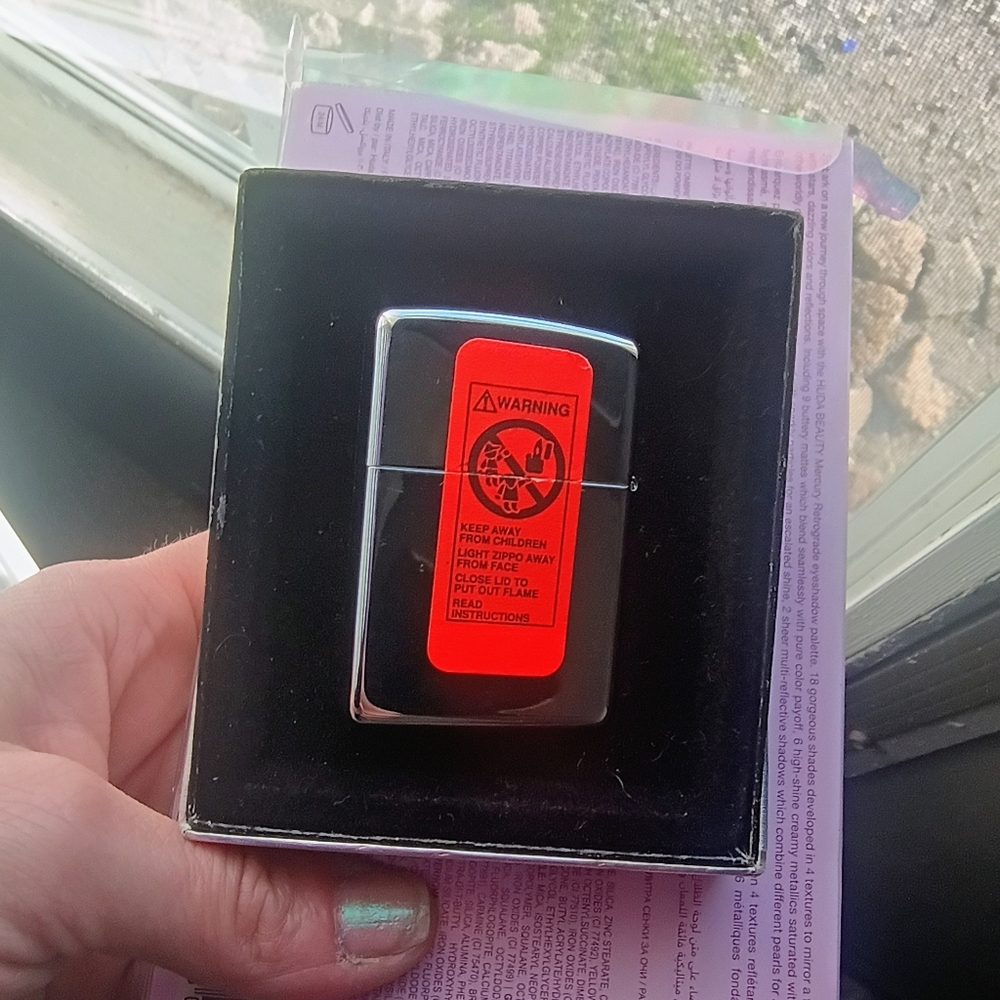 American Eagle 200th Anniversary Lighter - Picture 4 of 5